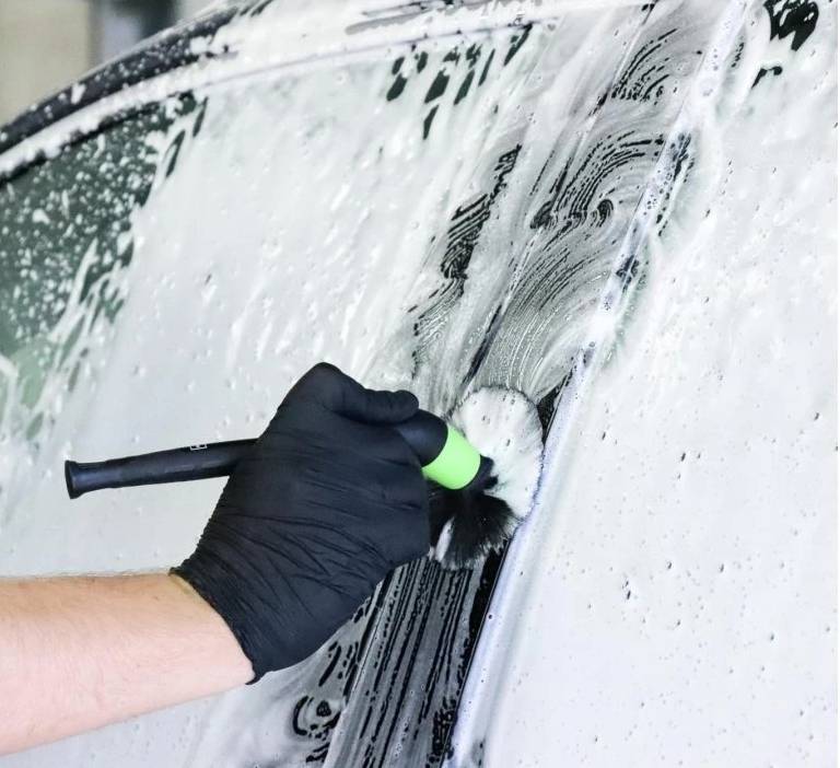 Sada detailingových štětců na exteriér 